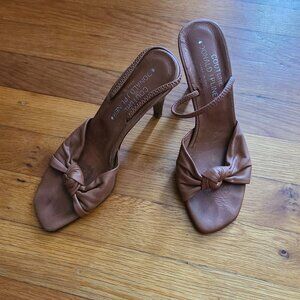 Couture Donald J Pliner brown women's pumps